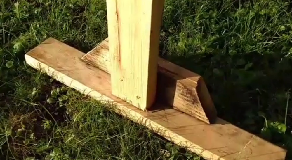 Backyard PVC Rail - How to Build Feet